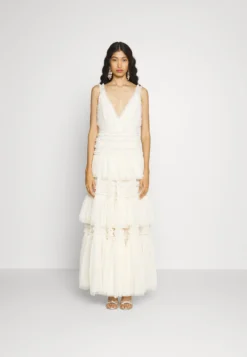Needle & Thread ExclusiveCandice Gown - Occasion Wear - Cream