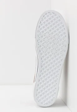 Pier One Trainers - Cognac -JELLYCAT SALES 145a34f35dfa413597a2a65581546fa1 scaled