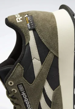 Reebok Classic Classic Leather Unisex - Trainers - Core Black Army Green Stucco -JELLYCAT SALES 241de294ab224a51860c2db423e09f2a scaled