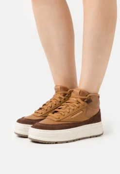 Reebok Classic Club Geo Mid - High-Top Trainers - Wild Brown/Brush Brown/True Beige