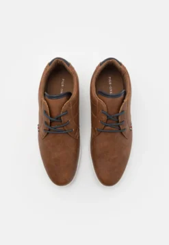 Pier One Casual Lace-Ups - Cognac/White -JELLYCAT SALES 640bfce7340948fdabf914861e9bbb2b scaled