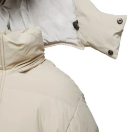 Krafla Coat - Women's|-|Manteau Krafla - Femme -JELLYCAT SALES 66N W11293 7E 7EStudio 20Detail 204 20Arctic 20Fox 68031638 8d72 45ee a63b 5673a1a0fd3d