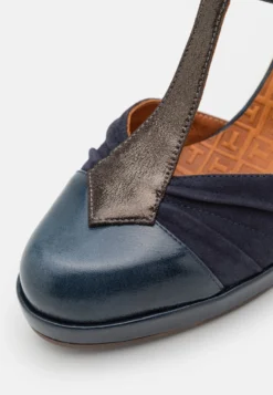 Chie Mihara Dajud - Platform Heels - Navy -JELLYCAT SALES 72efdb1f94e14db48f2e18f9734b05e9 scaled