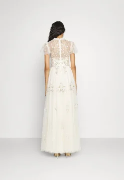 Needle & Thread Exclusive Petunia Cap Sleeve Gown - Occasion Wear - Cream 10 Needle & Thread Exclusive Petunia Cap Sleeve Gown - Occasion Wear - Cream -JELLYCAT SALES 9922a66ee664405f8ce5066a1ad06819 scaled
