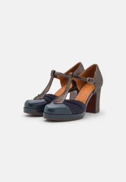 Chie Mihara Dajud - Platform Heels - Navy -JELLYCAT SALES aedd7f2894d74608bcc7cc71754a221a scaled