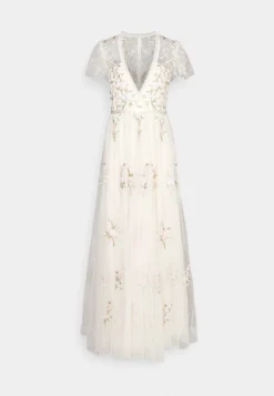 Needle & Thread Exclusive Petunia Cap Sleeve Gown - Occasion Wear - Cream 14 Needle & Thread Exclusive Petunia Cap Sleeve Gown - Occasion Wear - Cream -JELLYCAT SALES c80e11099b6545ed9559ed3ff646114b scaled