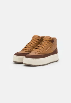 Reebok Classic Club Geo Mid - High-Top Trainers - Wild Brown/Brush Brown/True Beige 8 Reebok Classic Club Geo Mid - High-Top Trainers - Wild Brown/Brush Brown/True Beige -JELLYCAT SALES db9a230e3f6f4129a1c1d3b32e948216 scaled