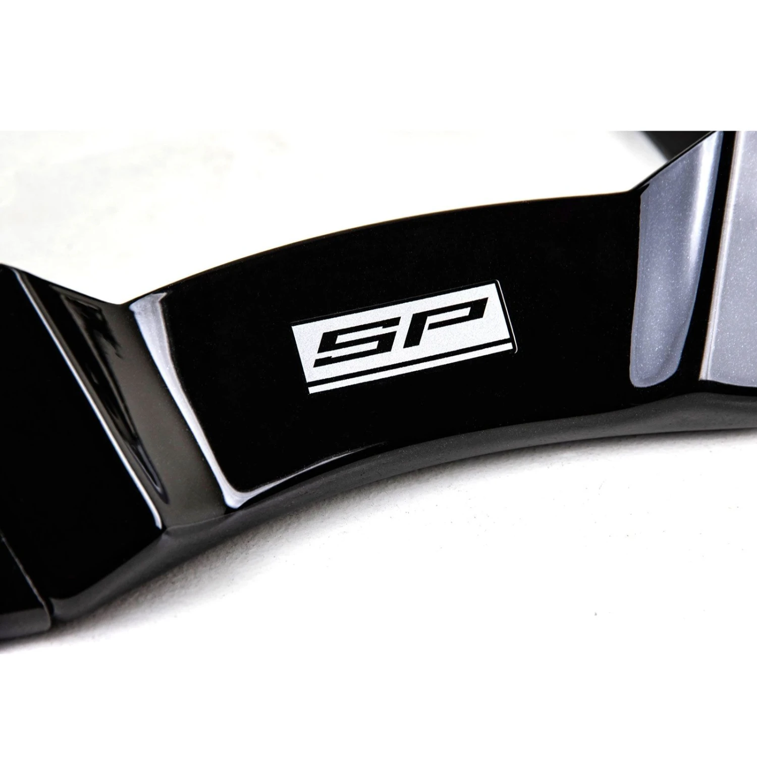 Pyramid Black Blue Metal Belly Pan Fairing - Yamaha MT-10 SP 2017-2020 2 Pyramid Black Blue Metal Belly Pan Fairing - Yamaha MT-10 SP 2017-2020 - Image 2